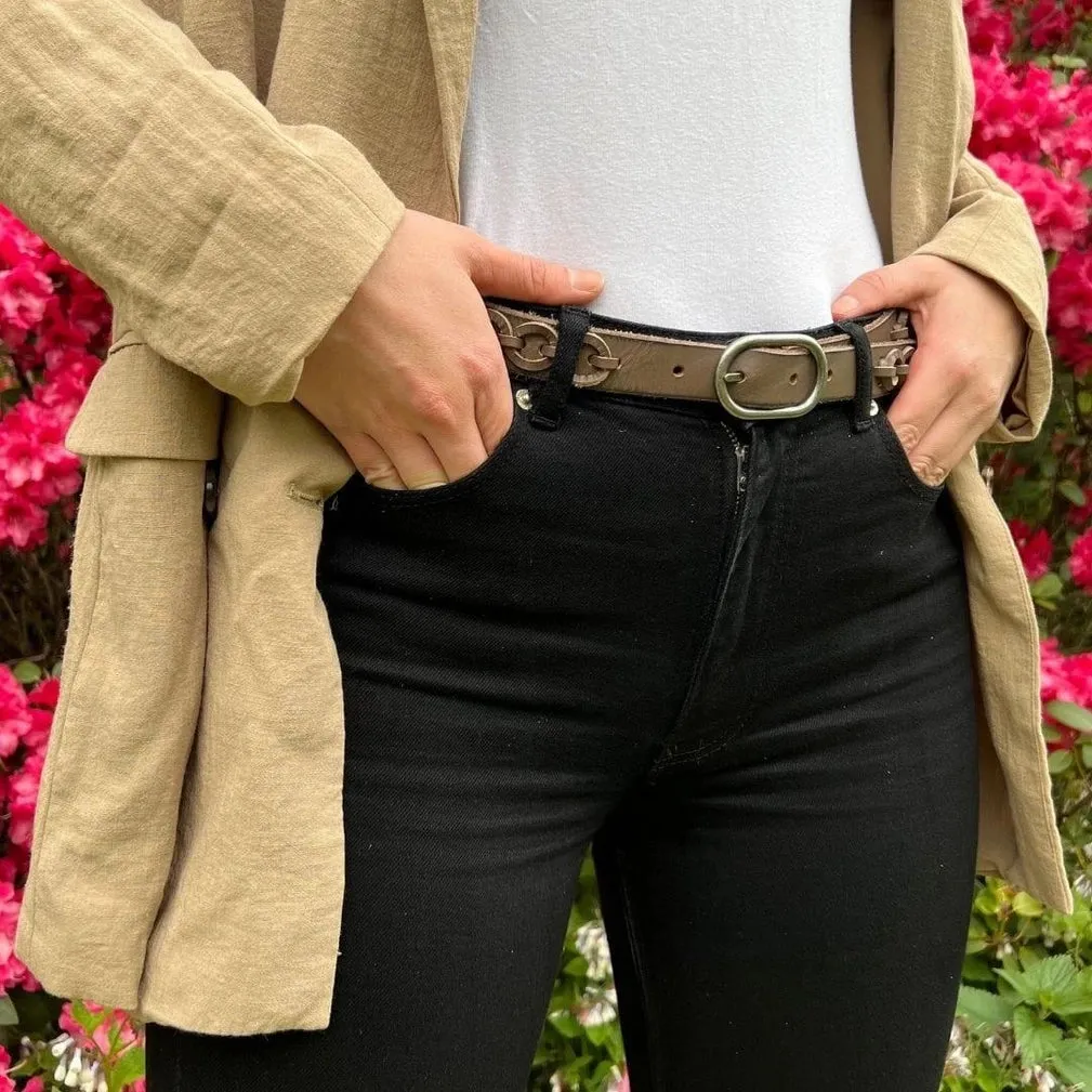 Anisa Belt
