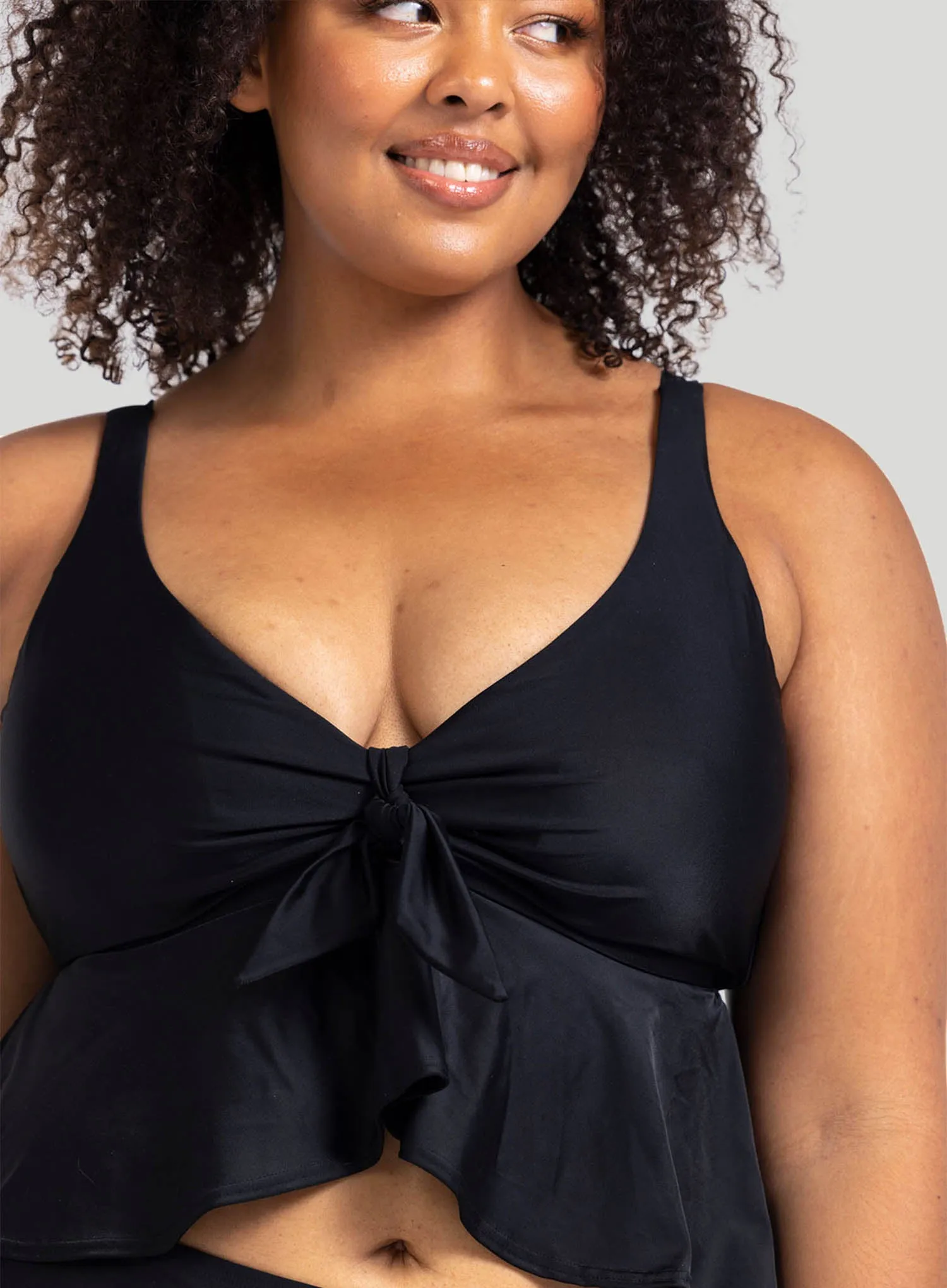 Artesands: Hues Chagall Bikini Top R Black