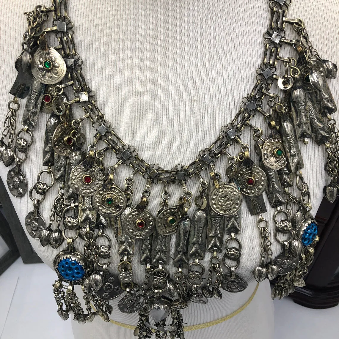 Bib Necklace Embellished with Fish Motifs and Dangling Tassels