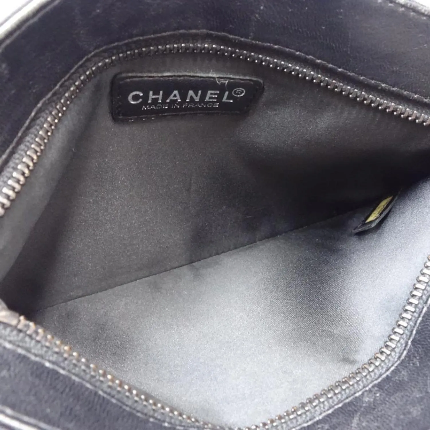 Chanel -  Synthetic Clutch Bag (Pre-Owned)
