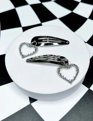 CREEPING HEART HAIR CLIPS