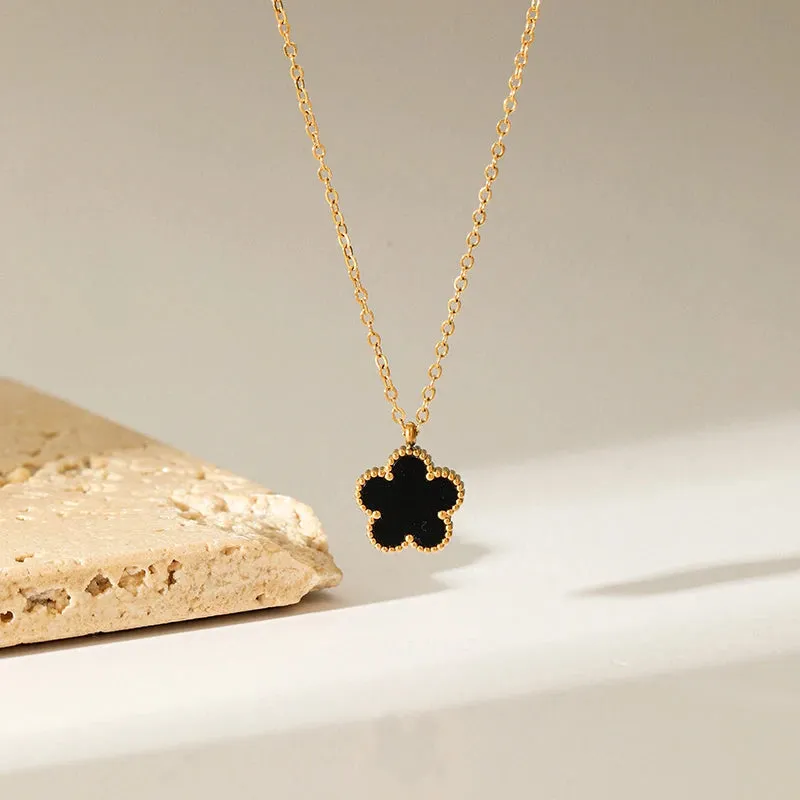 EILIECK 316L Stainless Steel Black Clover Pendant Necklace
