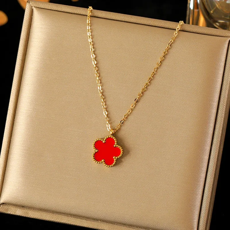 EILIECK 316L Stainless Steel Black Clover Pendant Necklace