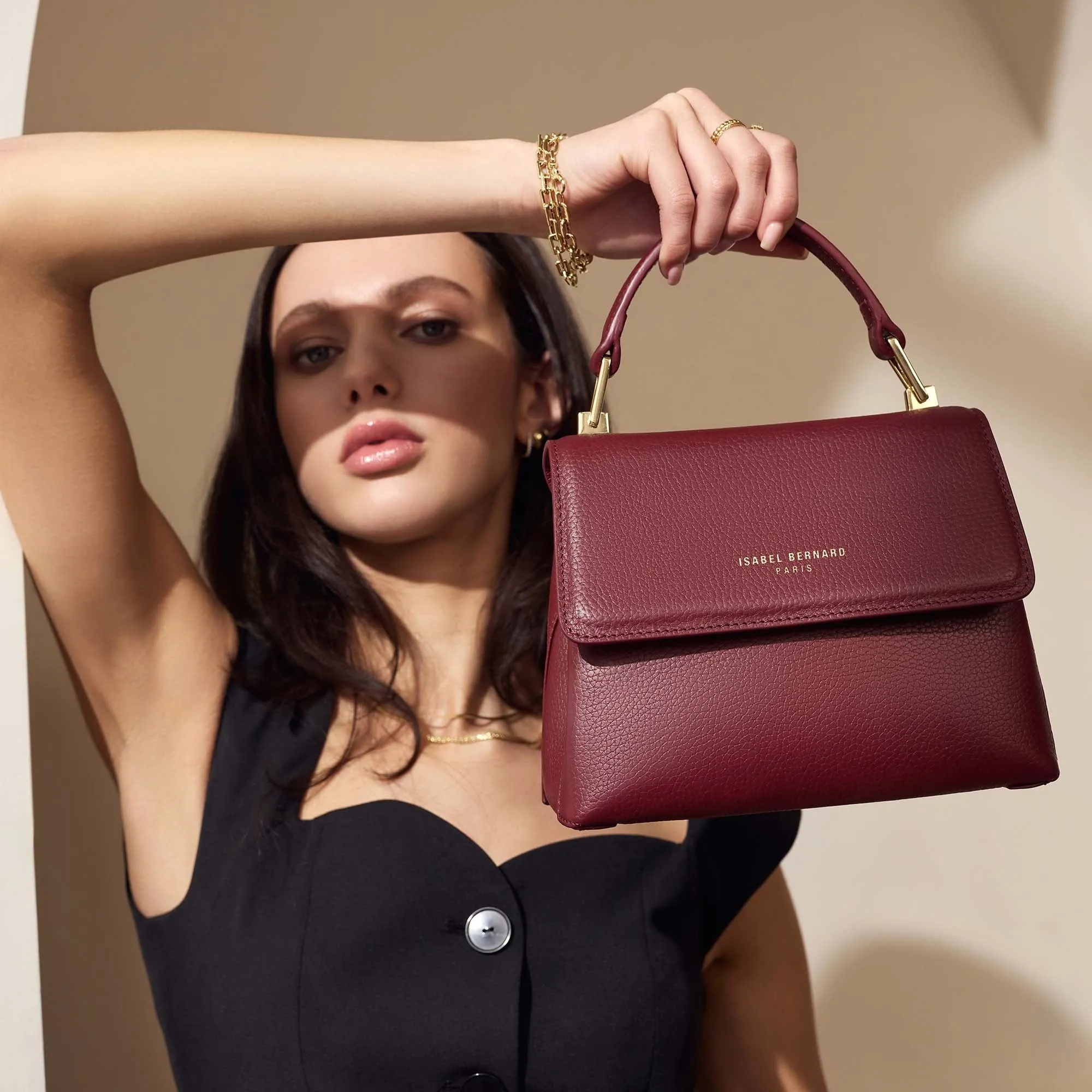 Femme Forte Heline bordeaux red calfskin leather handbag