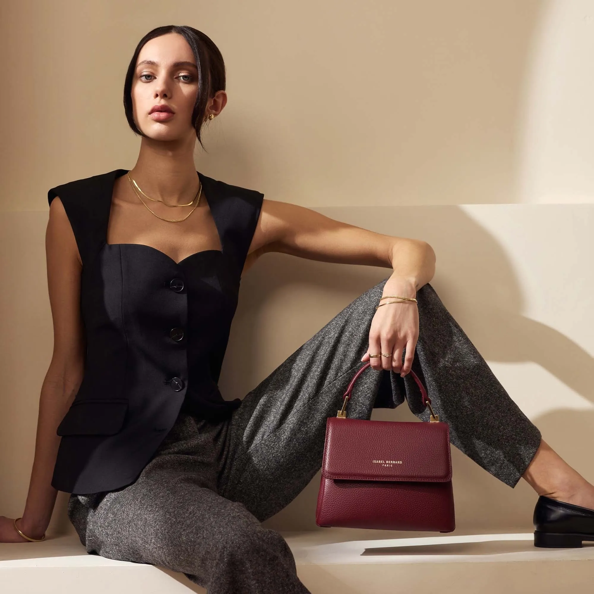 Femme Forte Heline bordeaux red calfskin leather handbag