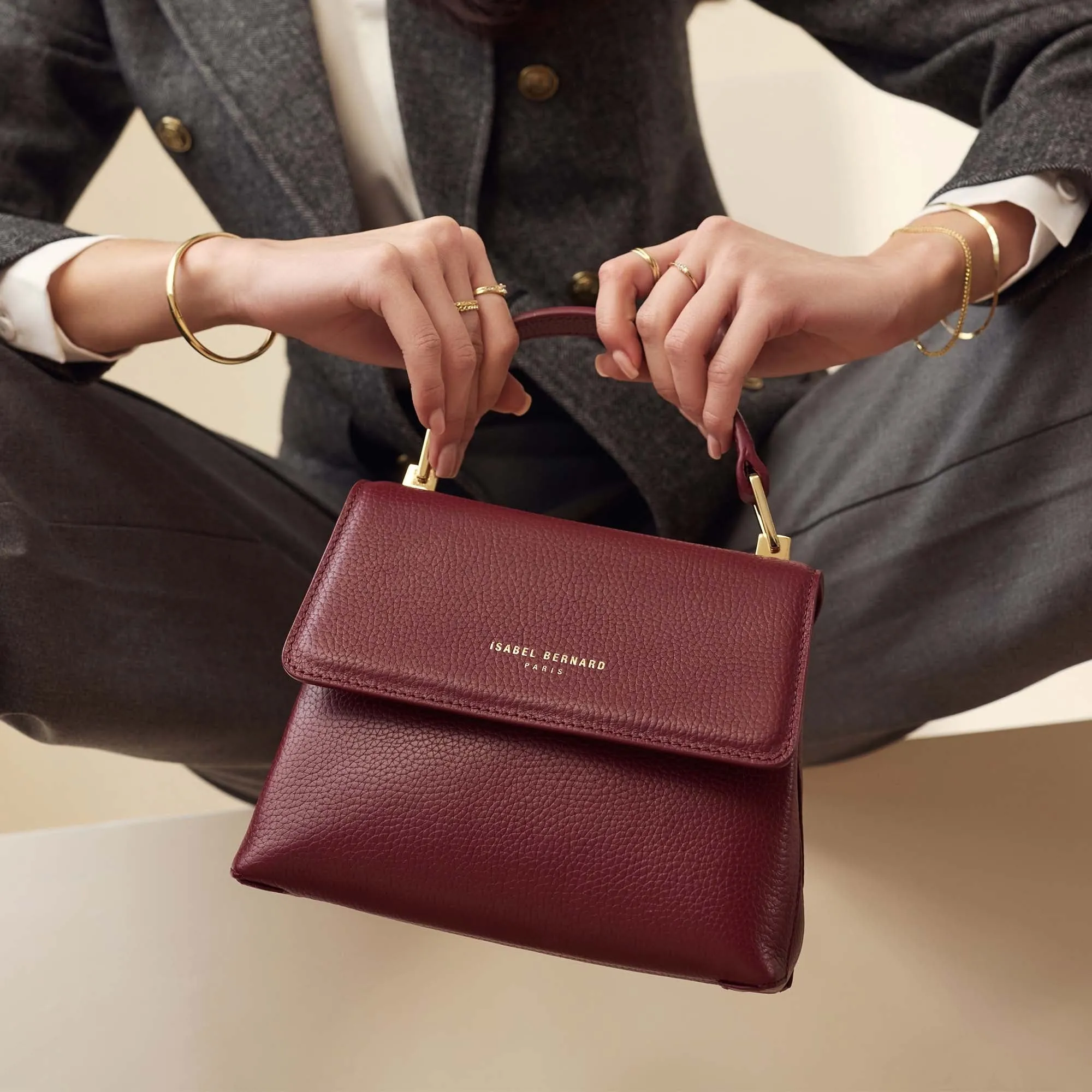 Femme Forte Heline bordeaux red calfskin leather handbag