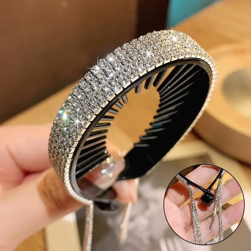 Korean Pearl Tassel Hair Claw
