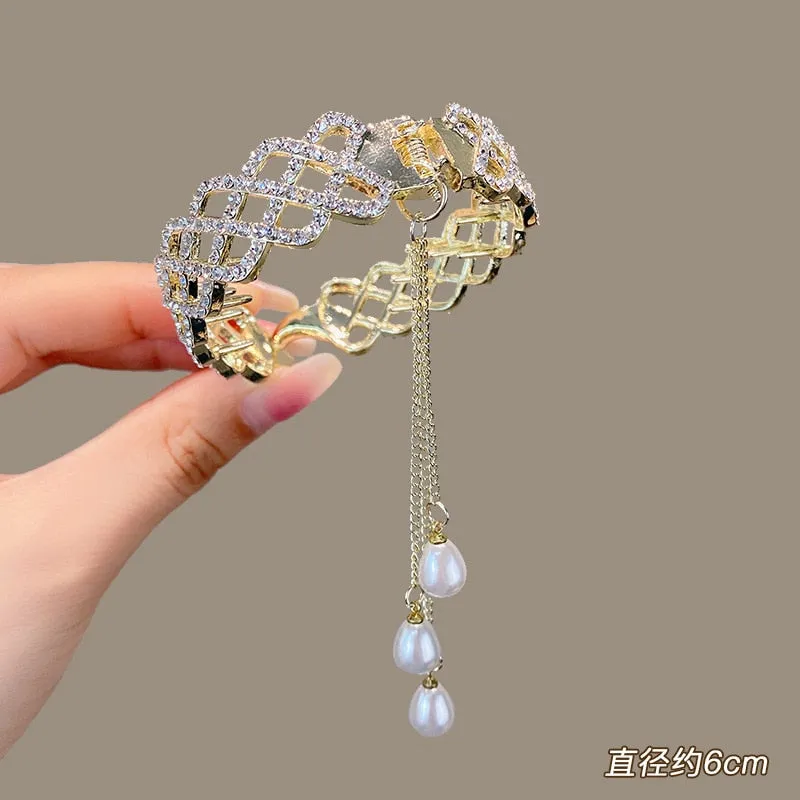 Korean Pearl Tassel Hair Claw