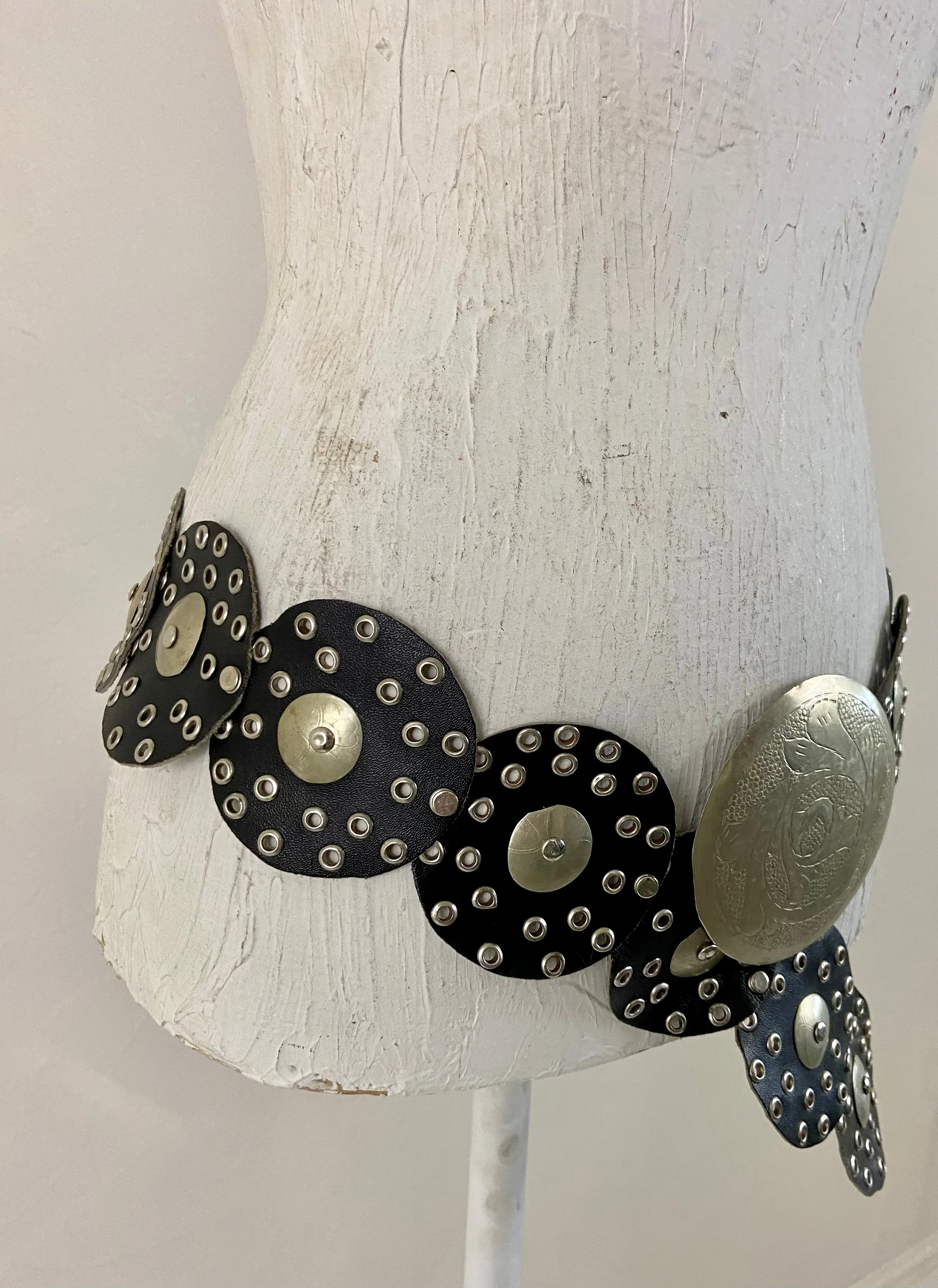 Leather waist belt
