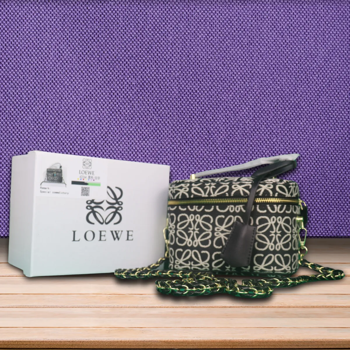 LOEWE Logo Shoulder Bags-Box with purchase invoice and card included