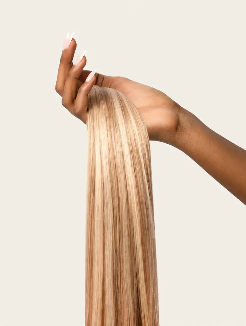 Sandy Blonde Highlighted, 24" Classic Clip-In Hair Extensions, F10/613 | 280g