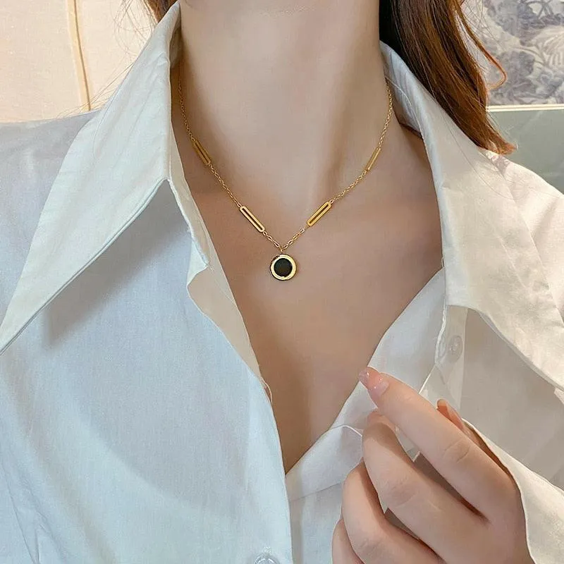 Sleek Round Pendant Necklace