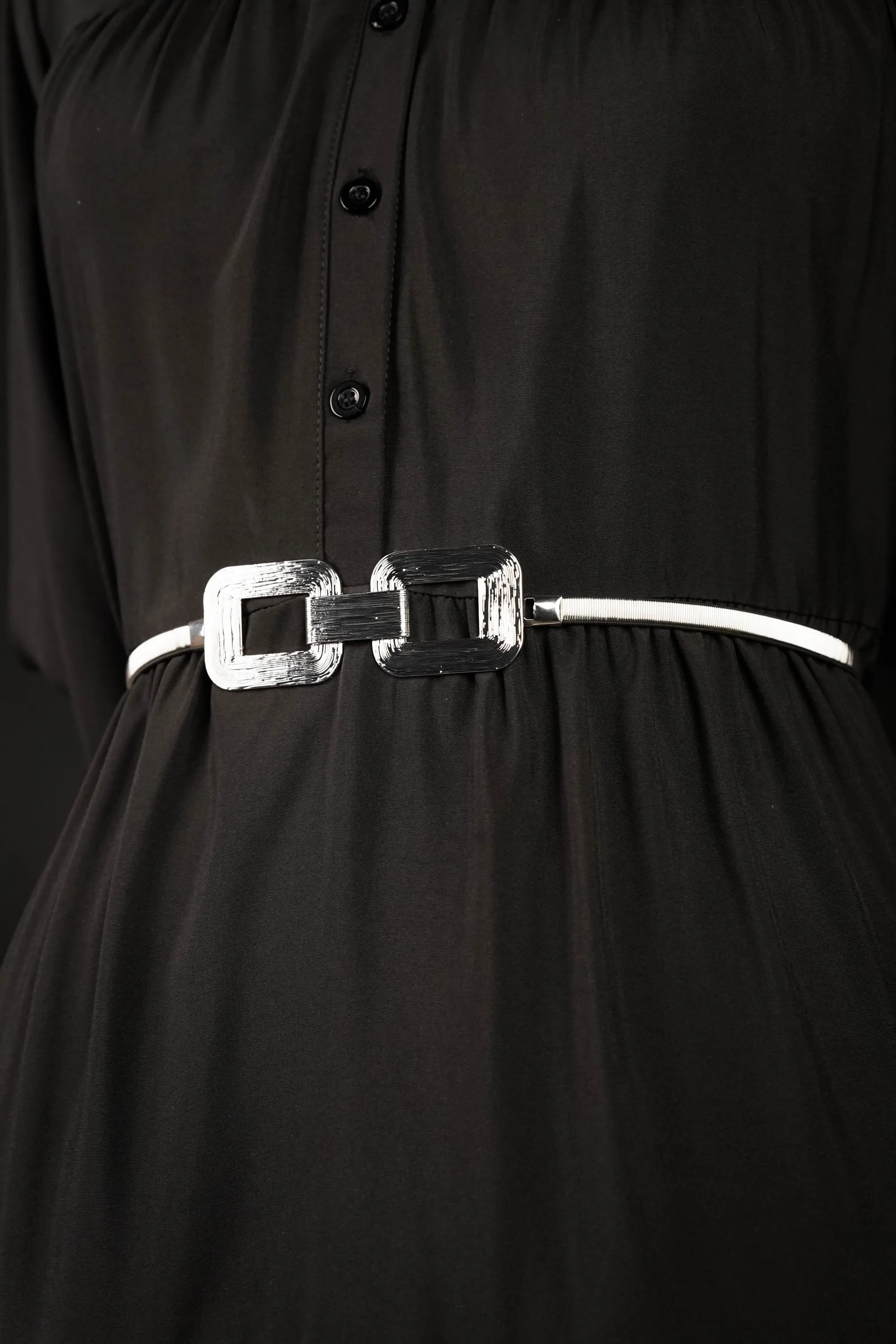 Structured Buckle Silver Stretch Belt